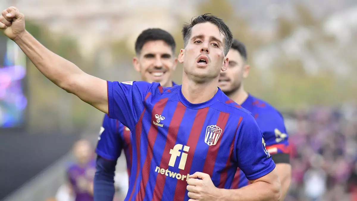 El Eldense le pide a Juanto que se decida