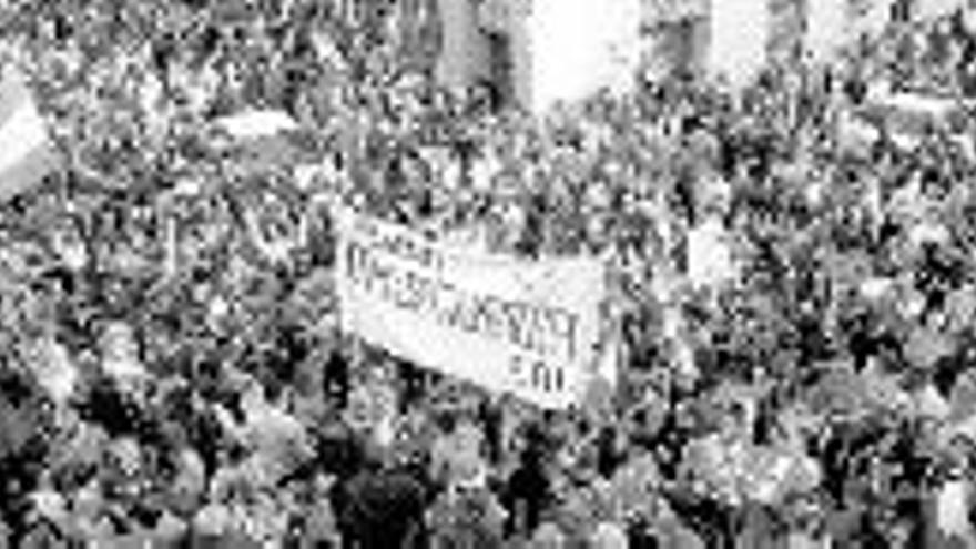 Manifestación en Morón de la Frontera contra la guerra en Irak