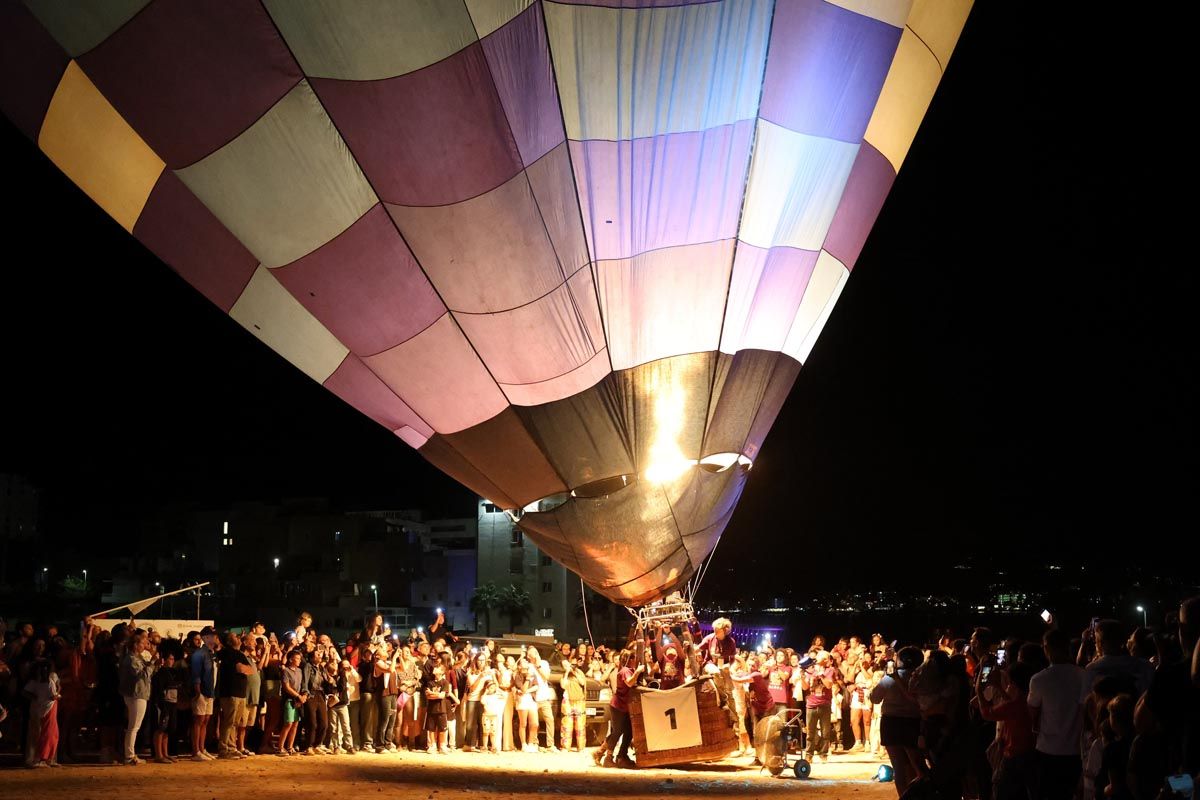Todas las imágenes del festival de globos aerostáticos en Ibiza