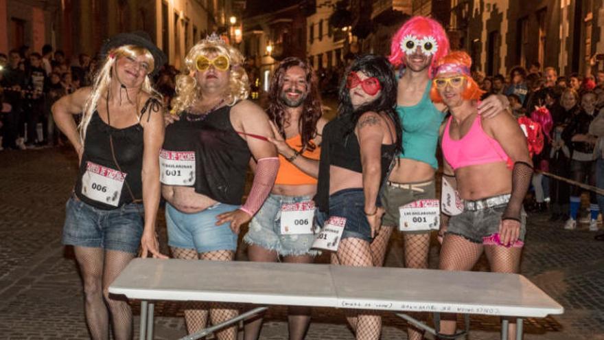 El Carnaval de Teror celebra el sábado su 3ª Carrera de tacones con obstáculos