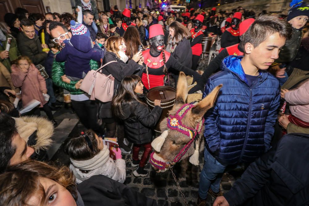 Alcoy recibe al emisario de la ilusión