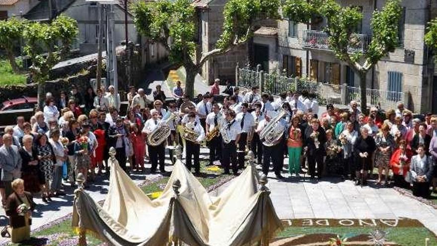 Una procesión del Corpus en San Martiño.