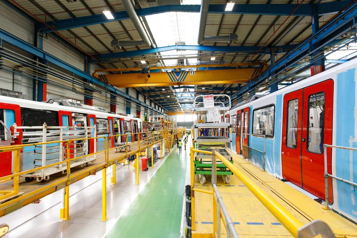 Visita a la fábrica de Alstom donde se fabrican los nuevos trenes del metro de Barcelona.