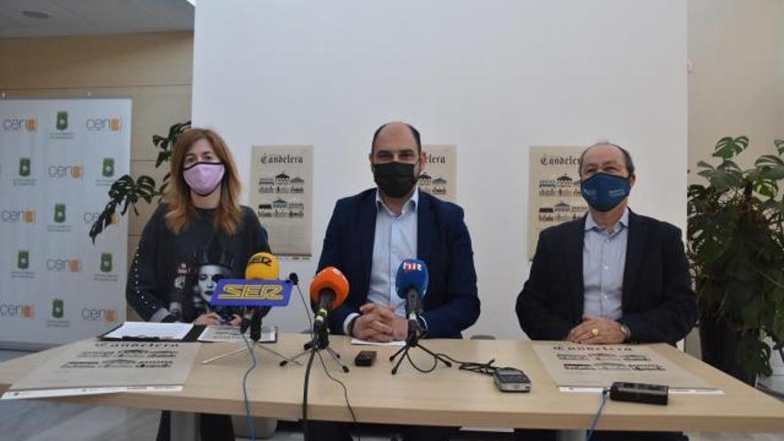 Belinda Pallás, Fernando Torres y José Antonio Pérez, durante la presentación de La Candelera, ayer. | AYUNTAMIENTO DE BARBASTRO