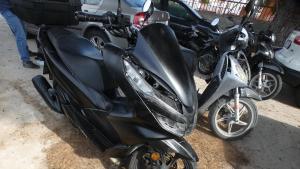 Una de las motos recuperadas por Mossos
