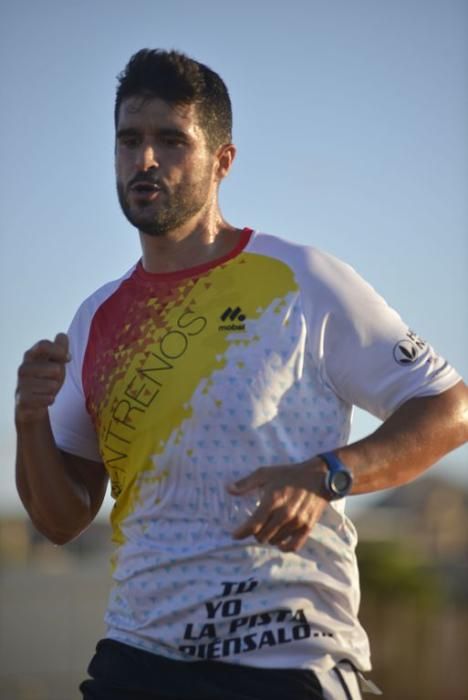 Carrera popular en Playa Paraíso