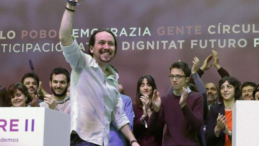 Iglesias y Errejón llaman a erigir un &quot;muro&quot; de las autonomías frente a Rajoy