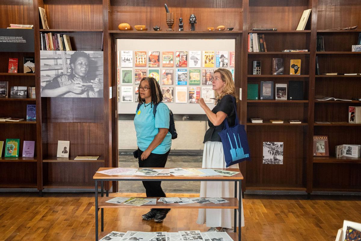 La antigua sede de la editorial Gustavo Gili durante la Manifesta 15.