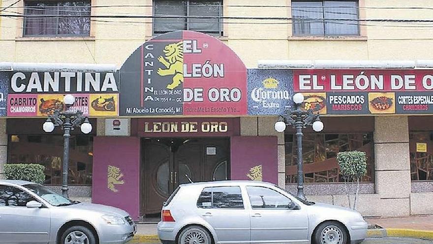 El ourensano José González fue asesinado en el exterior de este restaurante de Ciudad de México.