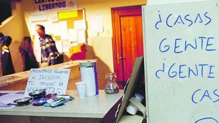 Asistentes al taller de teatro que se impartió el sábado.