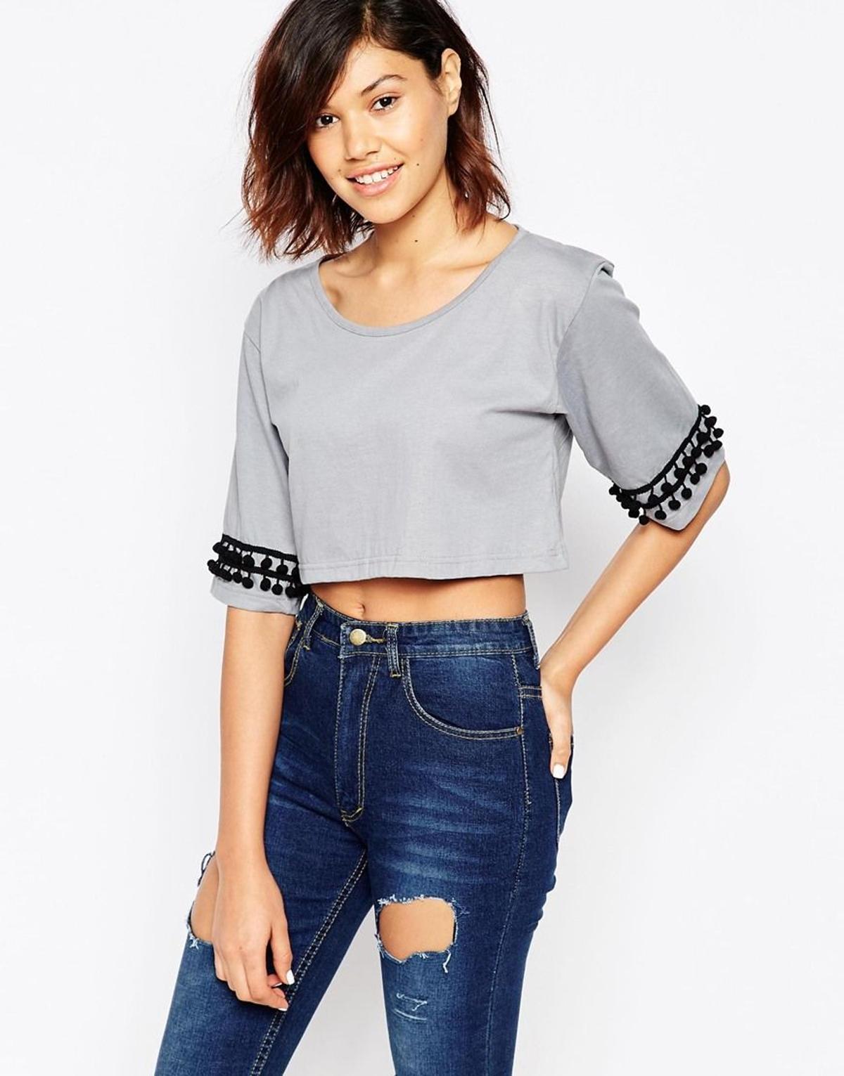 Top corto con detalles, Asos (32,99€)