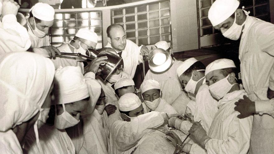 60 años del primer trasplante de riñón en España, realizado en el Hospital Clínic Barcelona: "Es un hito"
