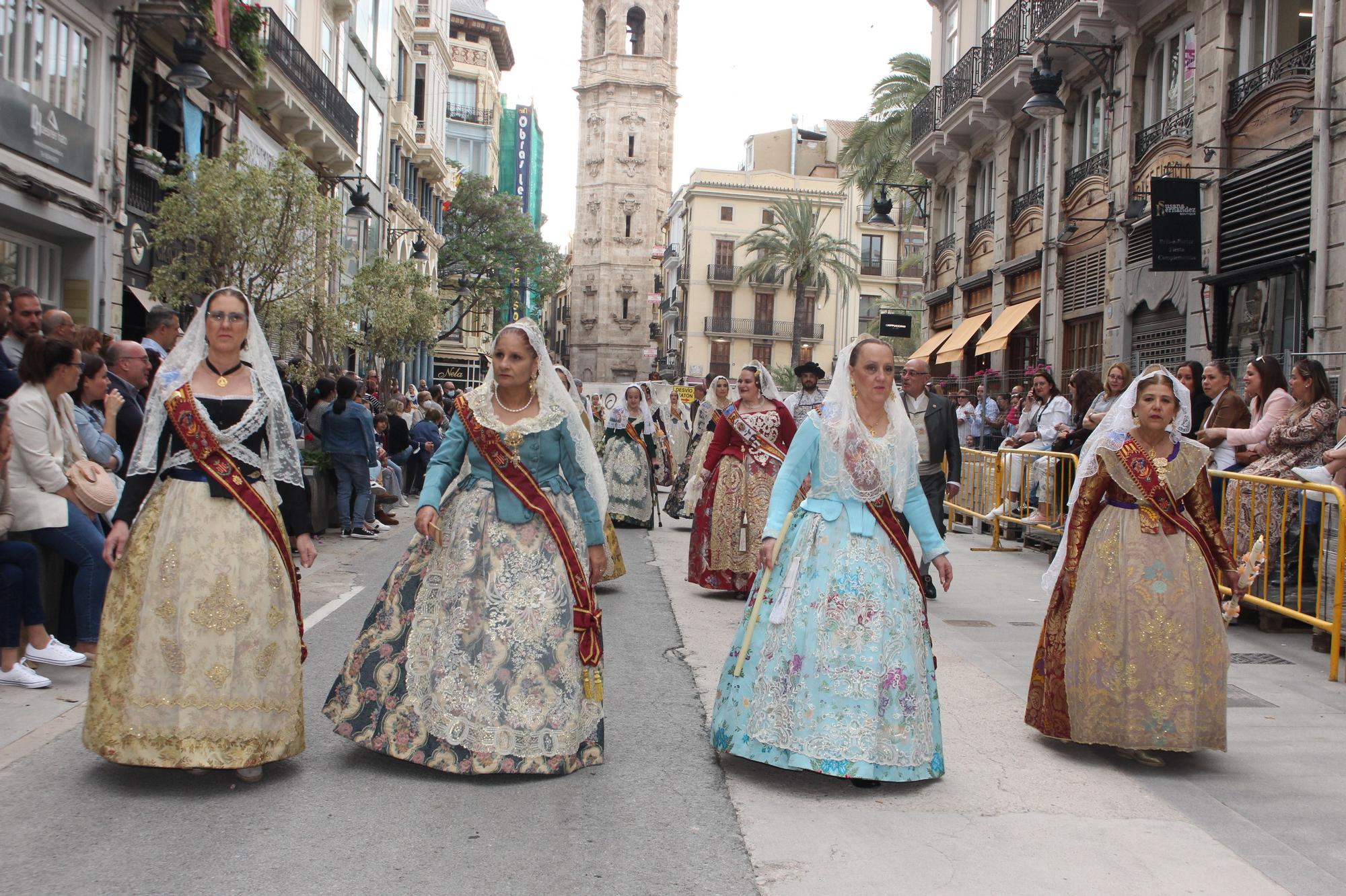 La fuerza de las Fallas en la Procesión de la Virgen (III)