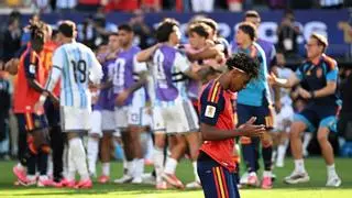 El gesto de Lamine Yamal durante la tangana entre Argentina y España | Vídeo