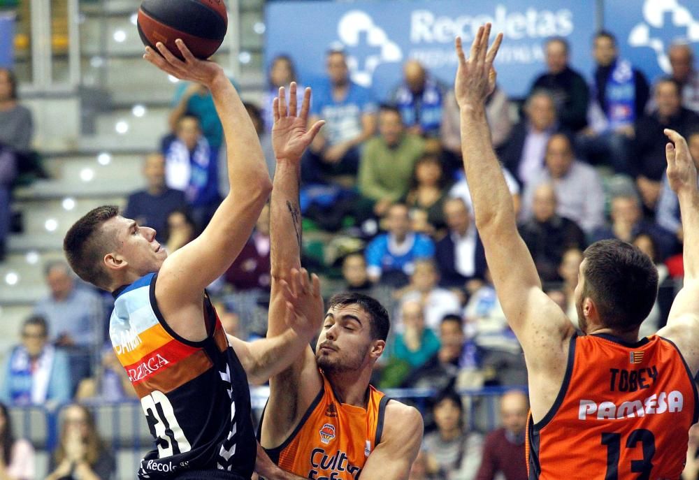 San Pablo Burgos - Valencia Basket, en imágenes