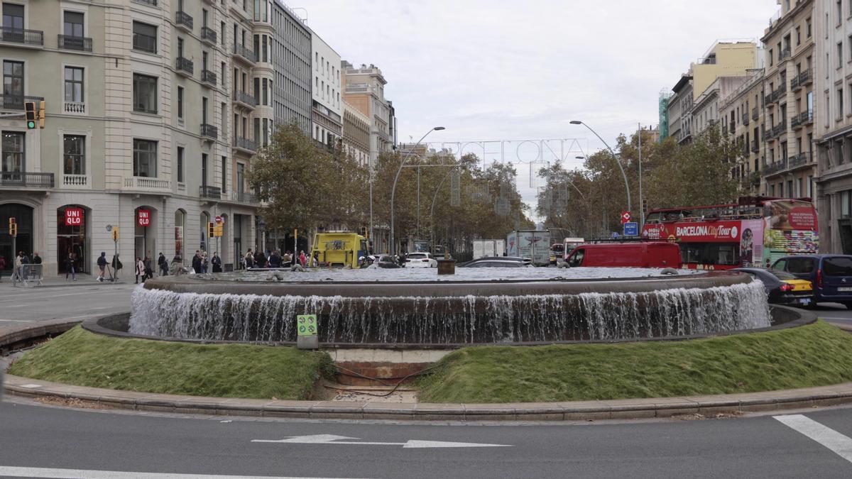 Barcelona cierra fuentes monumentales por la sequía
