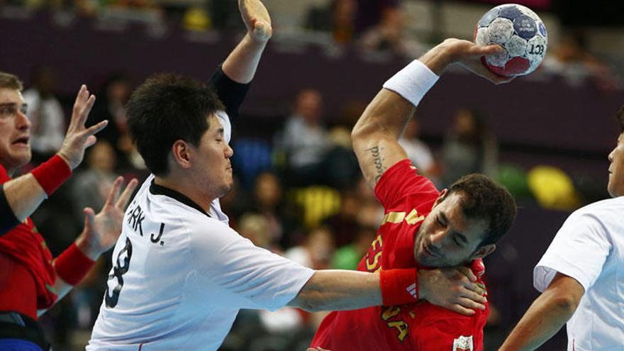 El balonmano español, a un paso de cuartos de final