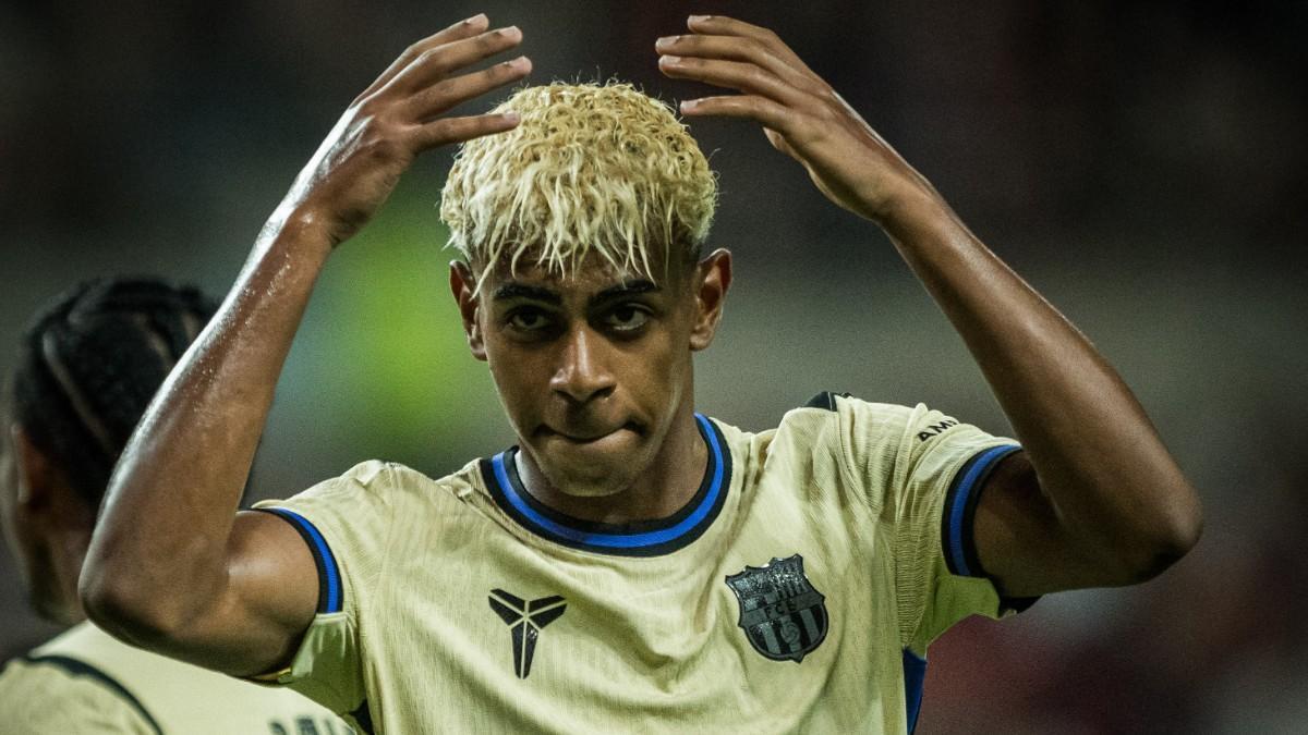 Lamine Yamal, tras marcar su primer gol con el '10'