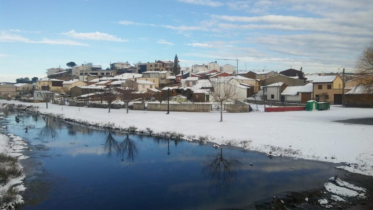 GALERÍA | La nieve del temporal Filomena llega a Aliste