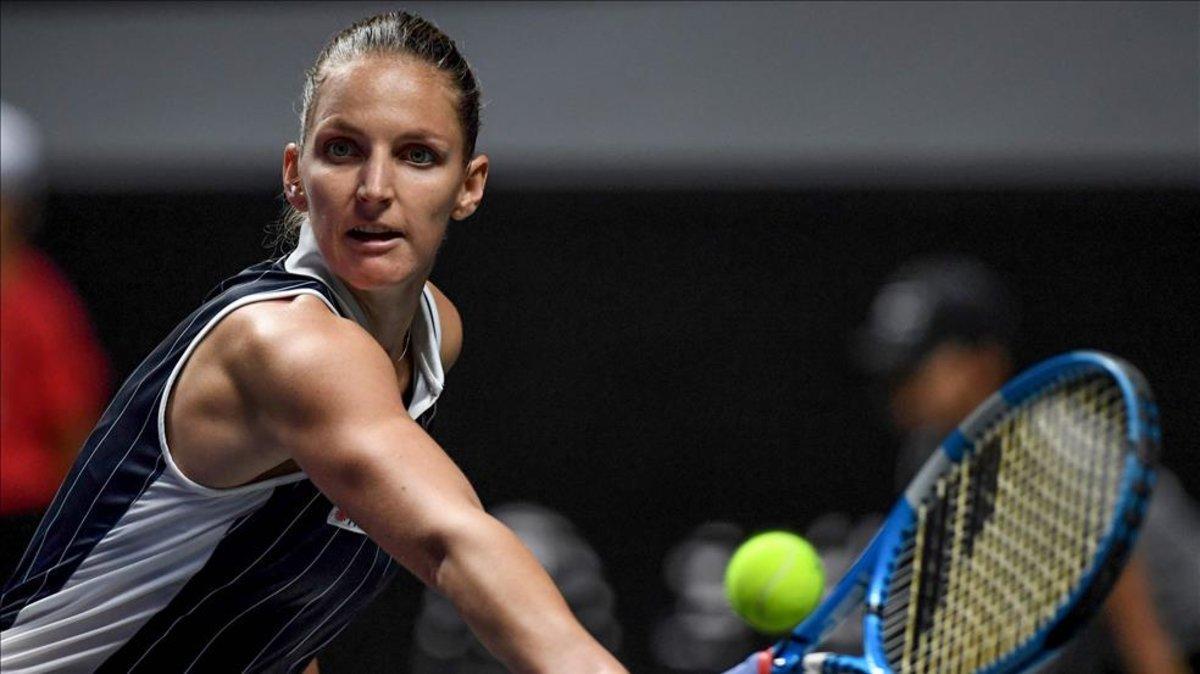 xortunokarolina pliskova of czech republic hits a return 191101192438