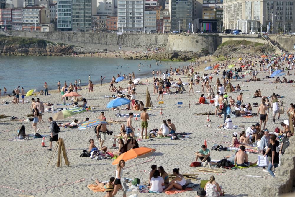 Así fue el día y la noche de San Juan en A Coruña