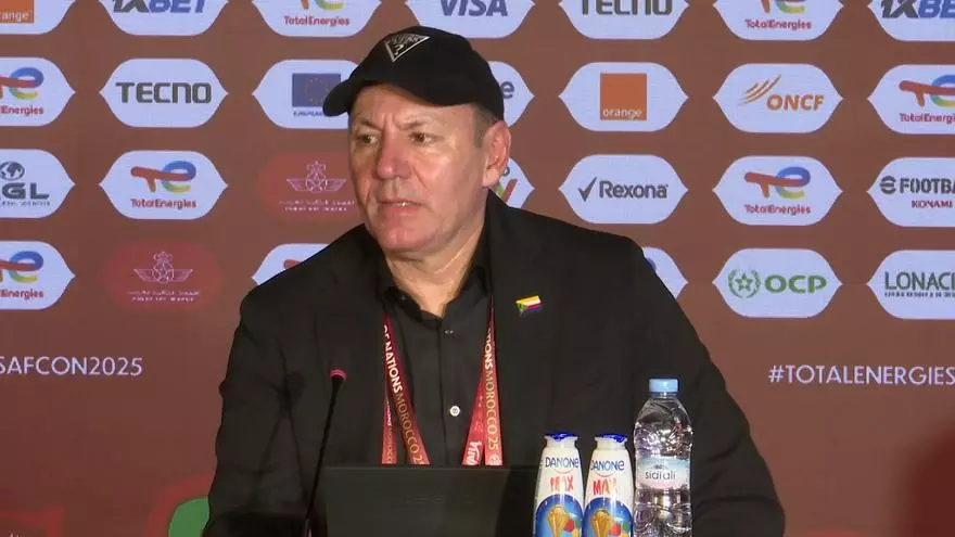 Cusin sobre Marruecos: "Son un equipo favorito para ganar el título"