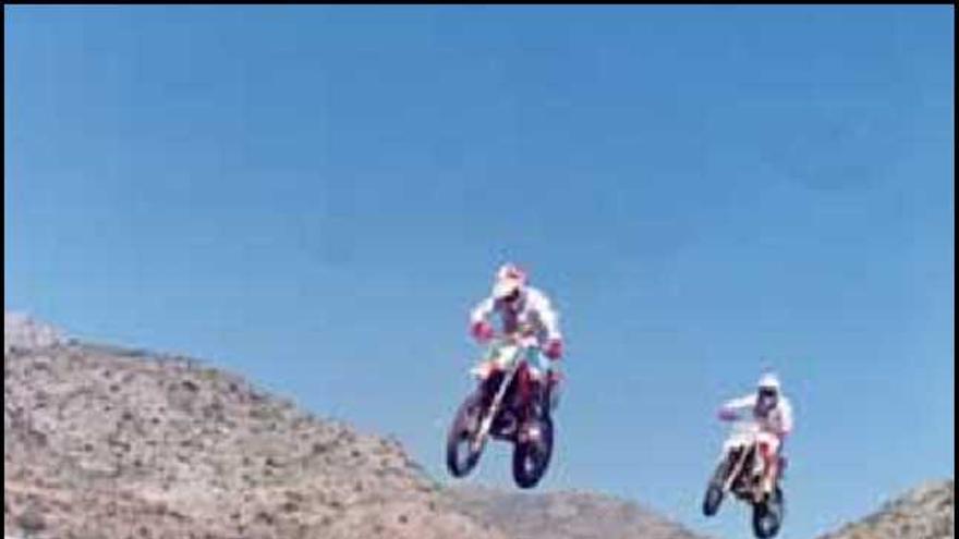 Una competición de motocross en el desaparecido circuito de La Melva