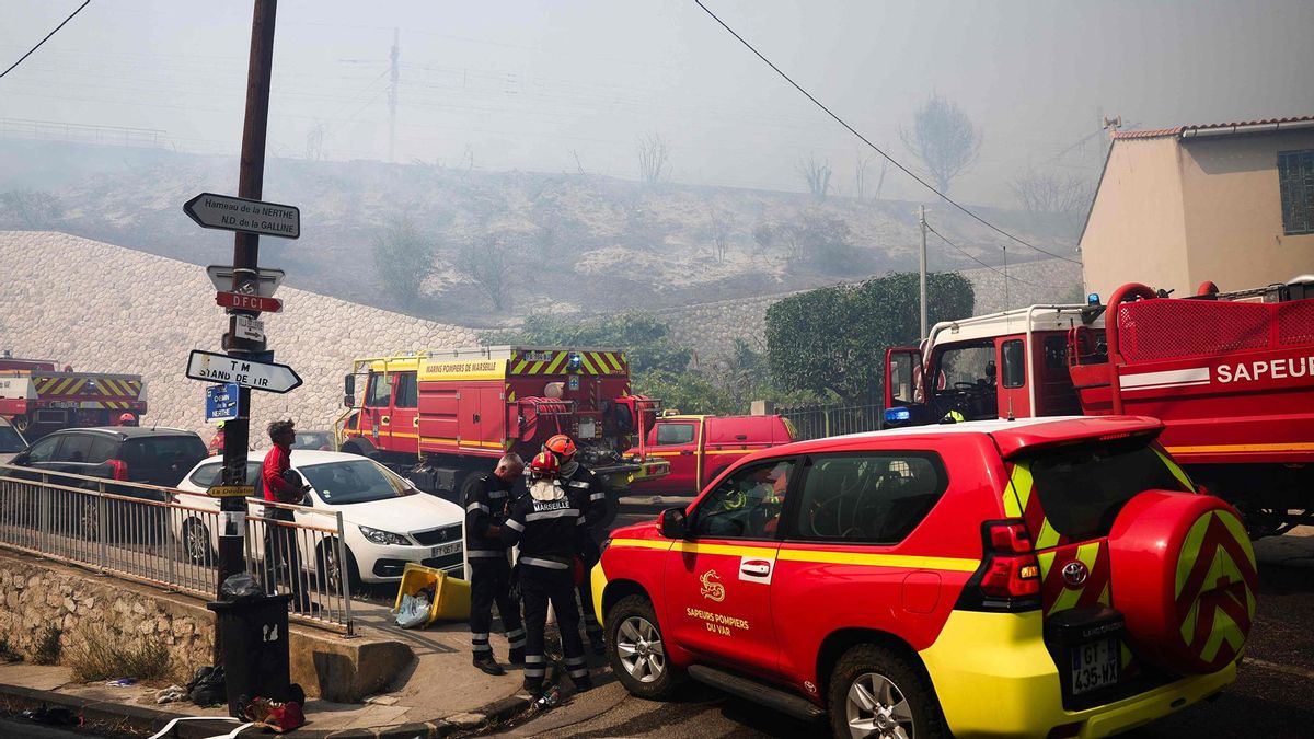 Marsella, la segunda ciudad de Francia, asediada por un violento incendio forestal