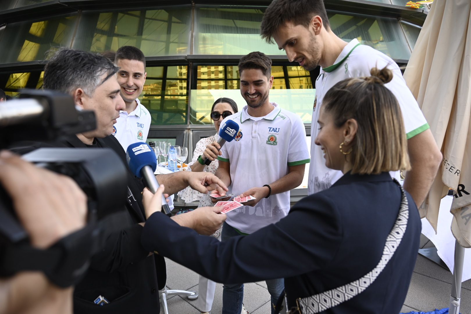 Fotos: La Bodeguilla de 'Mediterráneo' es el principal punto de encuentro durante las fiestas de la Magdalena