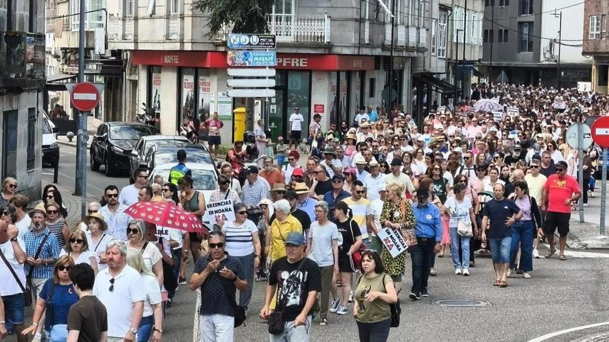 Moaña sale a la calle el día antes de la apertura del centro de salud para exigir que tenga Punto de Atención Continuada