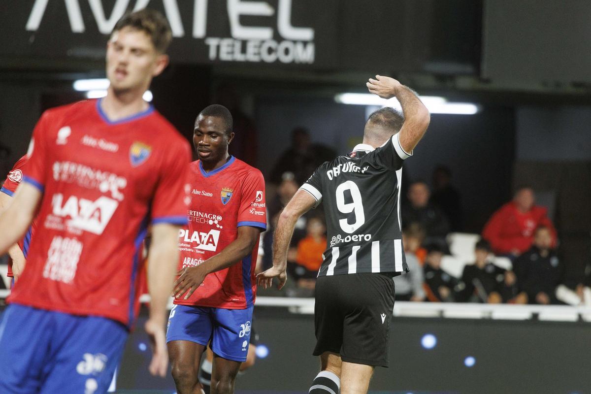 Las imágenes del partido entre el FC Cartagena y el CD Teruel