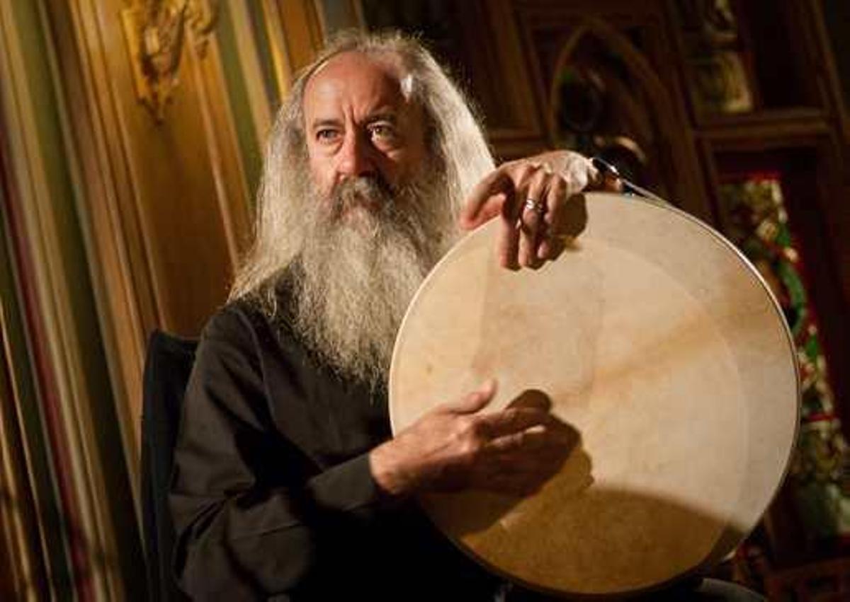 Pedro Estevan es un percusionista alicantino con notable reputación internacional.