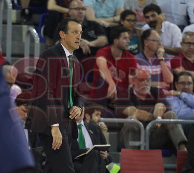 FC Barcelona,77 - Joventut,55