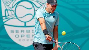 Dominic Thiem durante su duelo frente a John Millman en el Serbia Open 2022