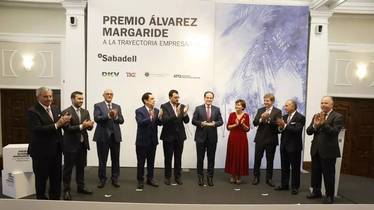 El empresariado asturiano reconoce a Pepín Corripio, "un emprendedor a sus 92 años" que jamás se olvidó de sus "dos patrias"