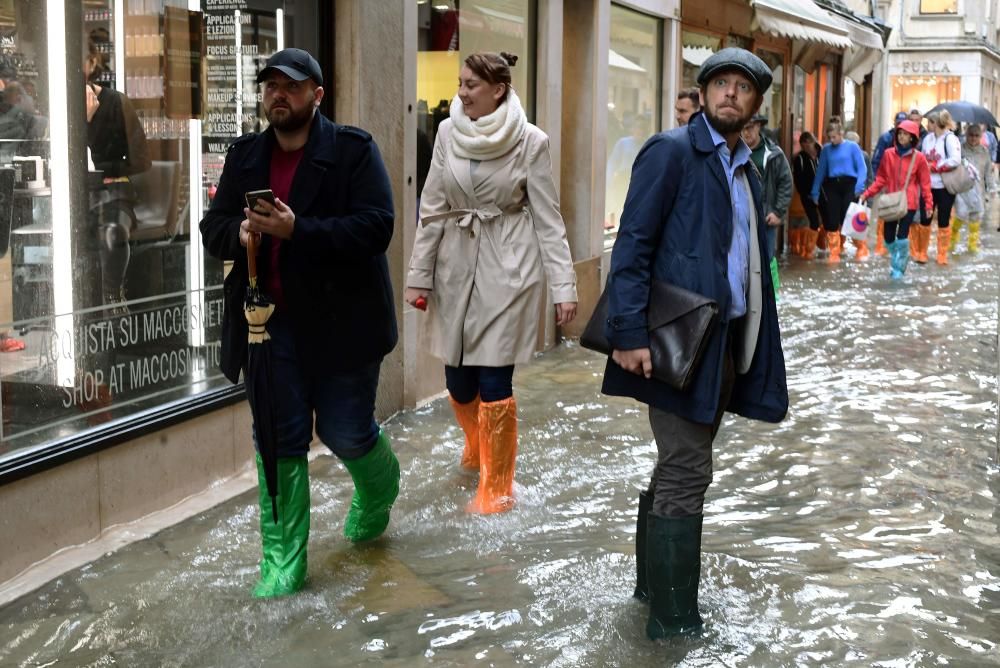 Venecia inundada por el ''acqua alta''