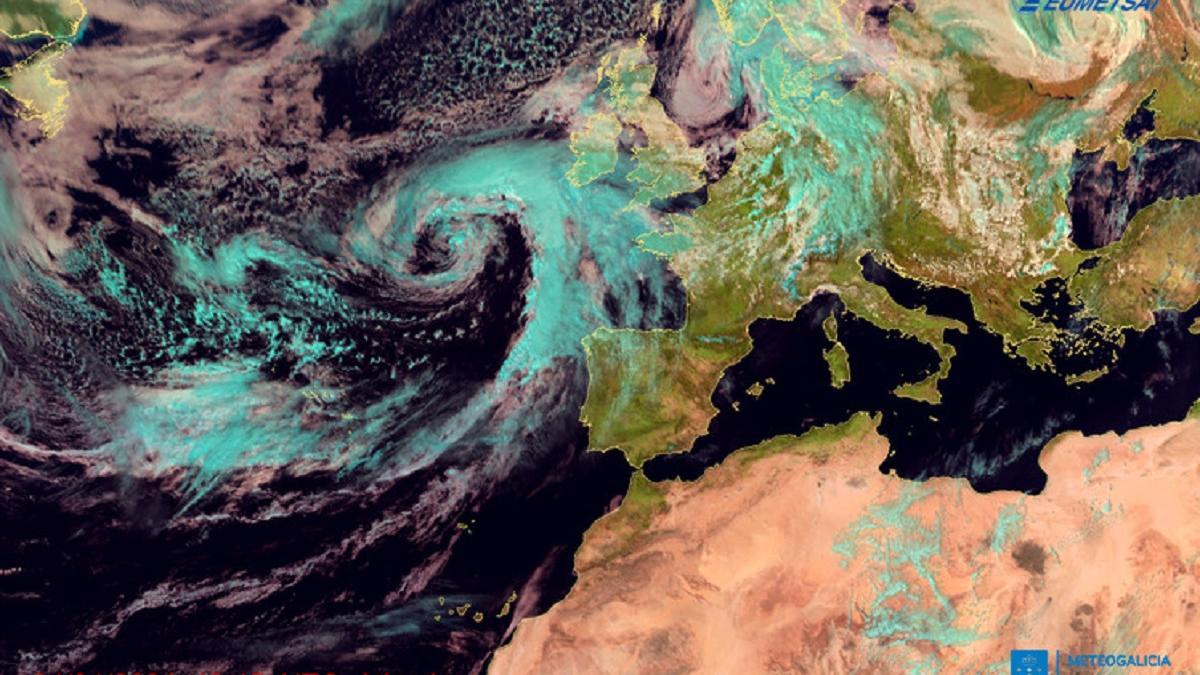 Imagen de satélite de la borrasca Olivia, con su centro al noroeste de Galicia