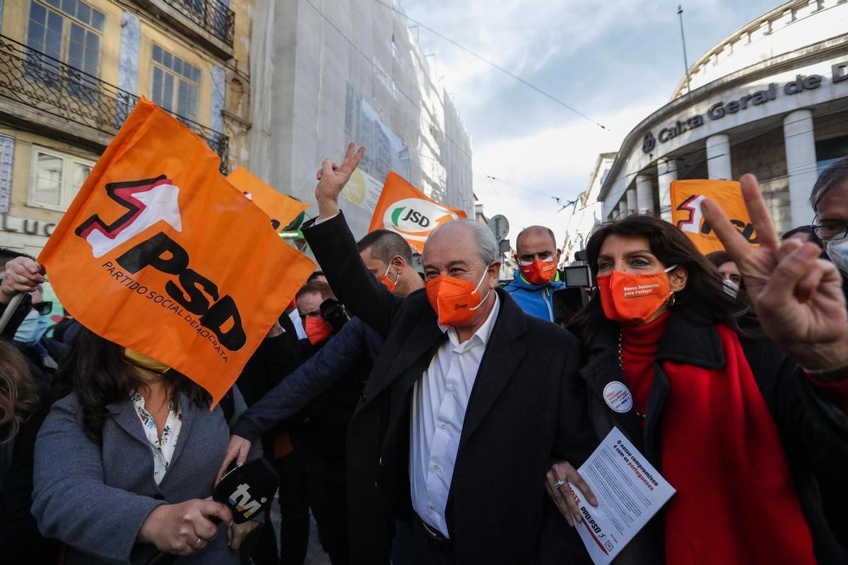 Rui Rio in campaign in Coimbra