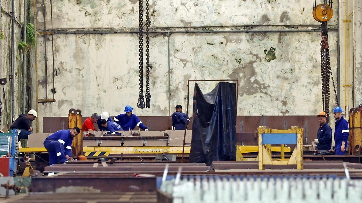 Trabajadores de Astilleros San Enrique.