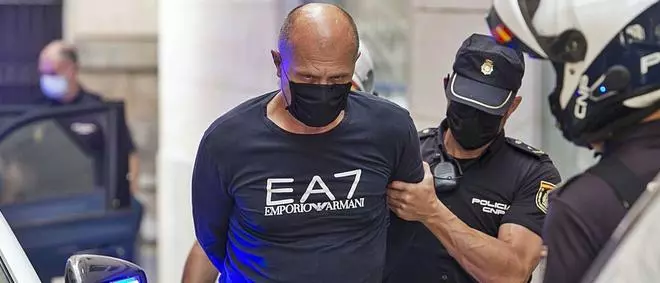 Los policías en el crimen de Muchavista: «Dentro de la casa se oía gente corriendo»