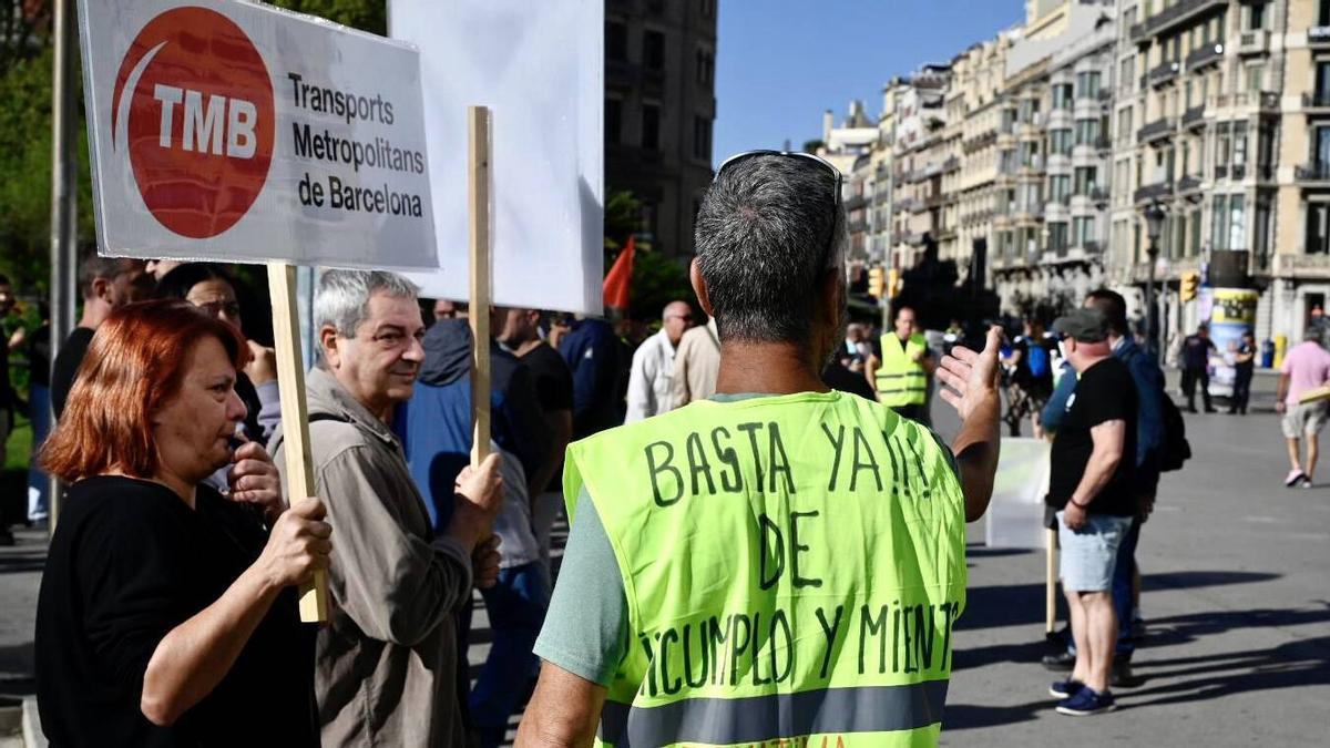 Los trabajadores de seguridad del metro de Barcelona protestan para mejorar sus condiciones laborales