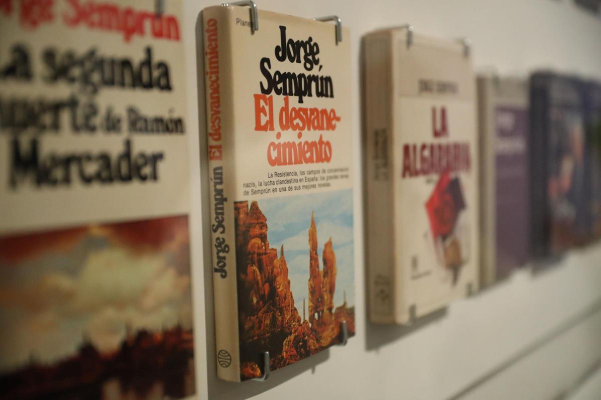 Algunas de las obras expuestas en 'Jorge Semprún. El largo viaje'.