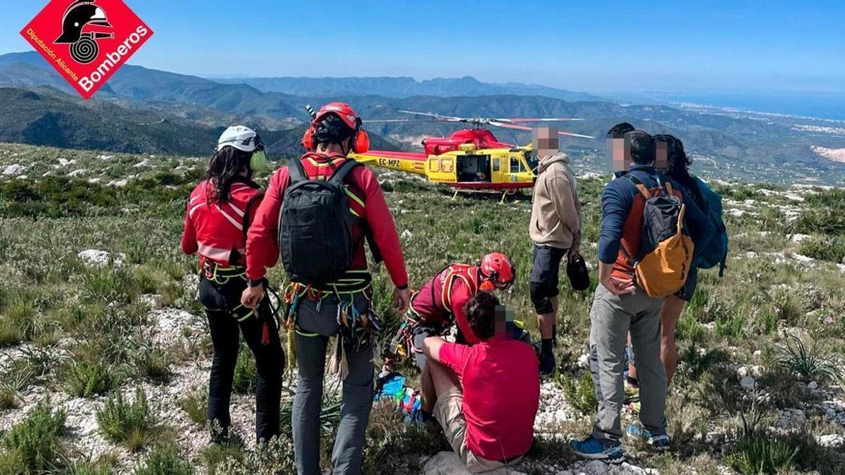 Tercer rescate en dos días en las montañas de la Marina Alta | Evacuado ...