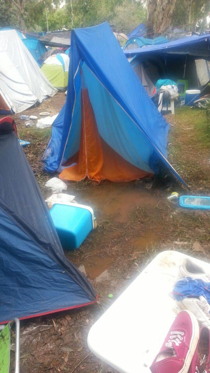 Fotogalería de las lluvias en el Arenal Sound