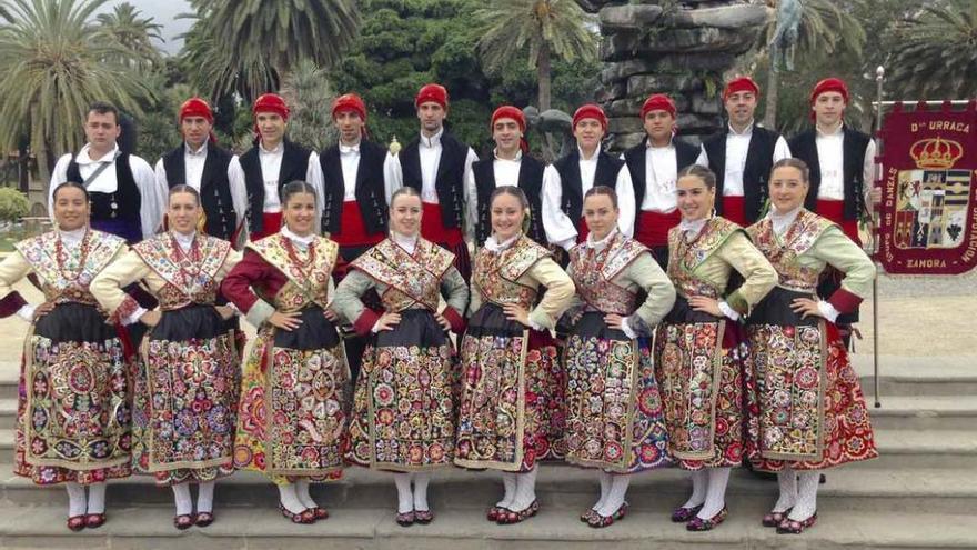 El grupo zamorano, en el Festival de las Comunidades de Las Palmas de Gran Canaria.