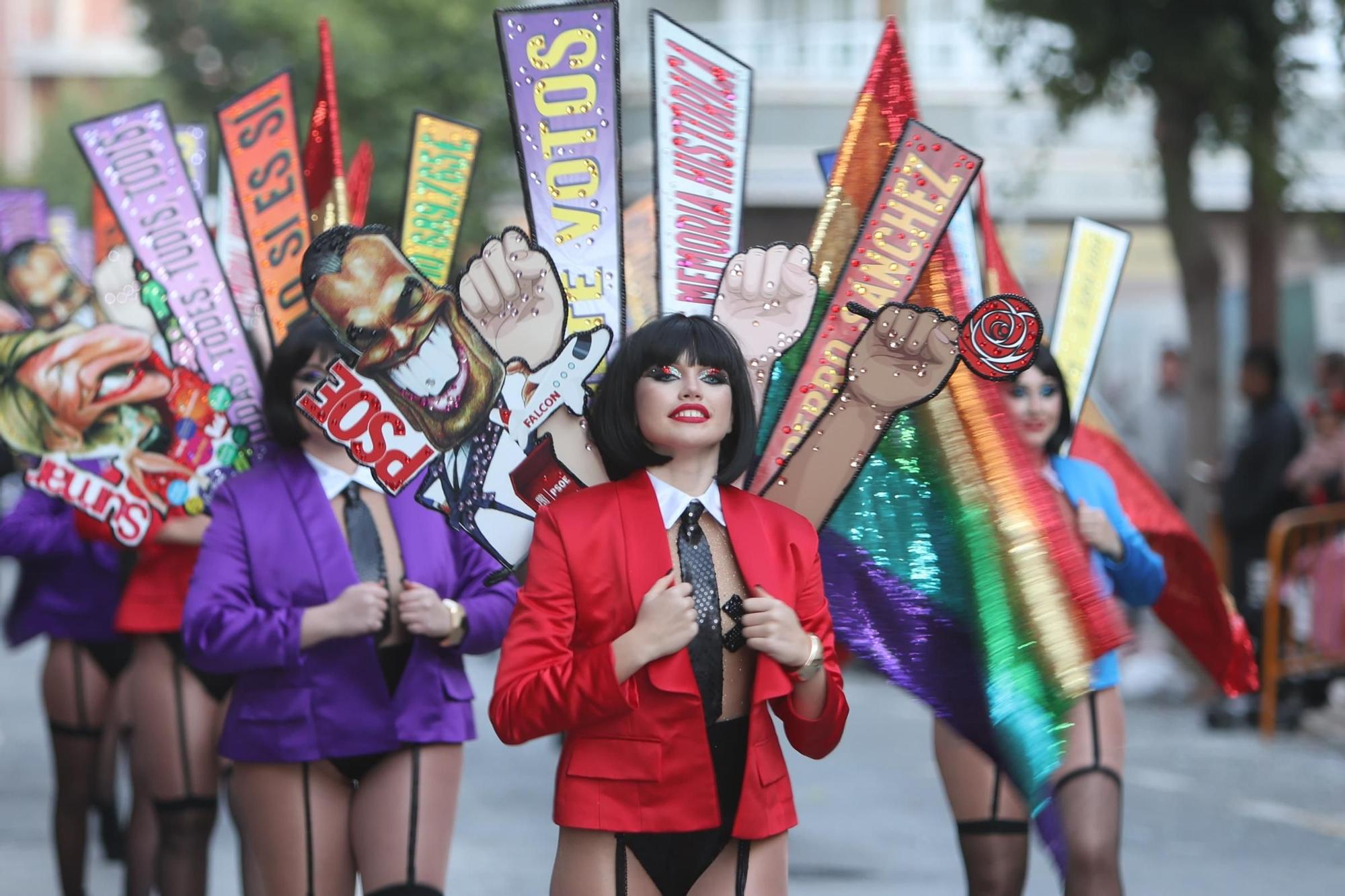 Las mejores imágenes del desfile concurso de Carnaval de Torrevieja 2024 están aquí