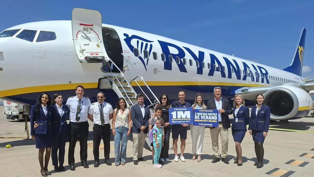 Ryanair estrena los vuelos a Bolonia y Manchester con regalo al pasajero un millón de Castellón