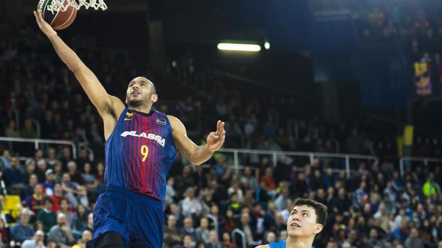 Hanga anota con el Barcelona ante el Fuenlabrada.