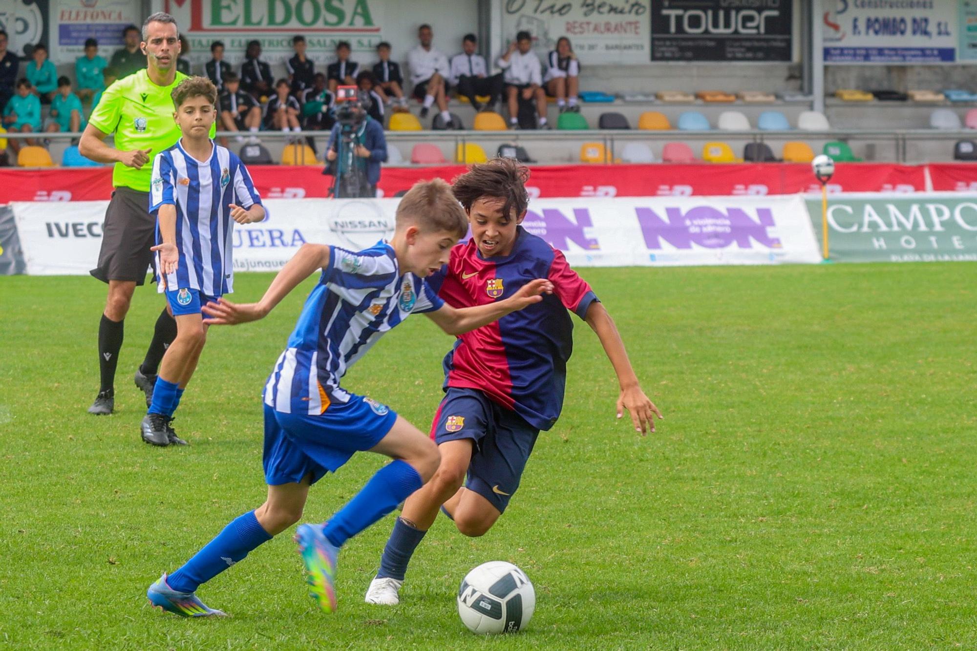 El Porto se lleva el primer título de Arousa Fútbol 7 a Portugal