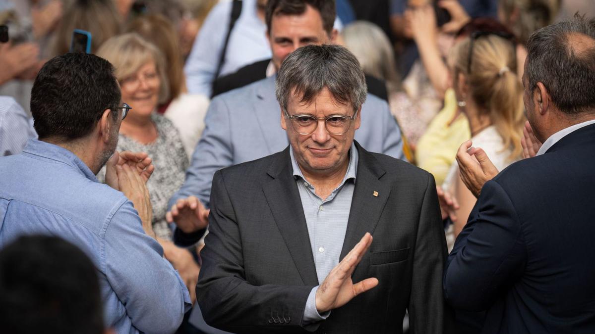 Puigdemont, durant un acte de Junts a Cotlliure (França), el 7 de juny.  | DAVID BORRAT / EFE